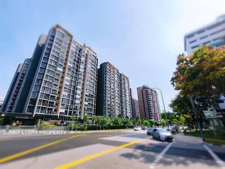 SIMS VISTA Next to Market and MRT (D14), Shop House #638190351